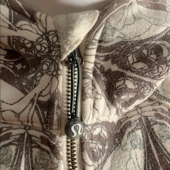 Lululemon Scuba Hoodie Yoga Warrior Print 10 - Picture 4 of 9
